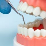 How to make dentures fit better